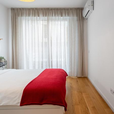 Papini'S Apartment -Apartment With Big Terrace ブカレスト エクステリア 写真